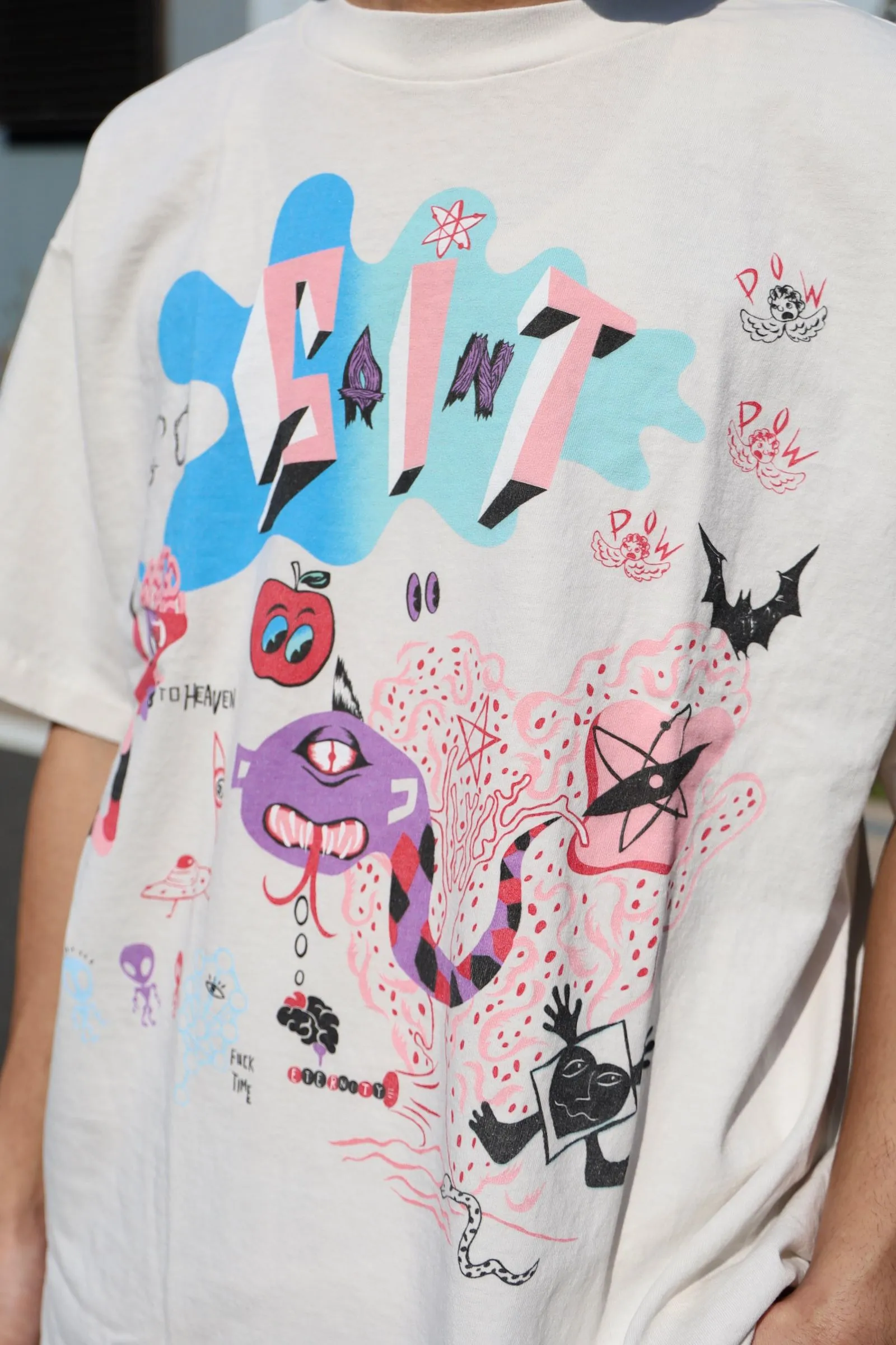 SAINT Mxxxxxx SS TEE/DAY OF THE FREAKS/WHT Monster Day/Monster Illustration Short Sleeve Off-White S-XL Same as the original version OE yarn cylinder without side seam fabric Top printing technology Zero difference restoration ZP Complete copy matching Main mark/wash mark/cherub mark complete